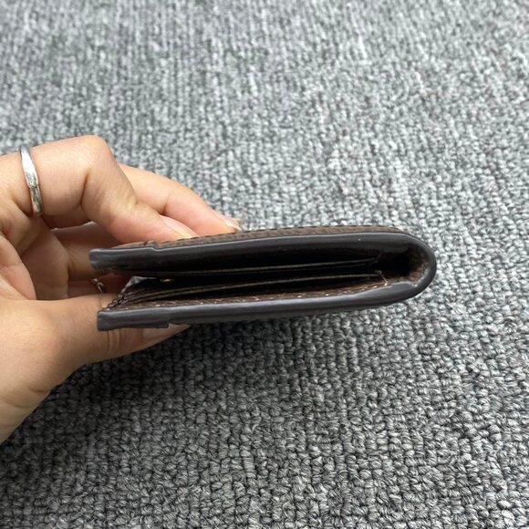 100% Authentic Gucci Leather Card Holder - Picture 3 of 12